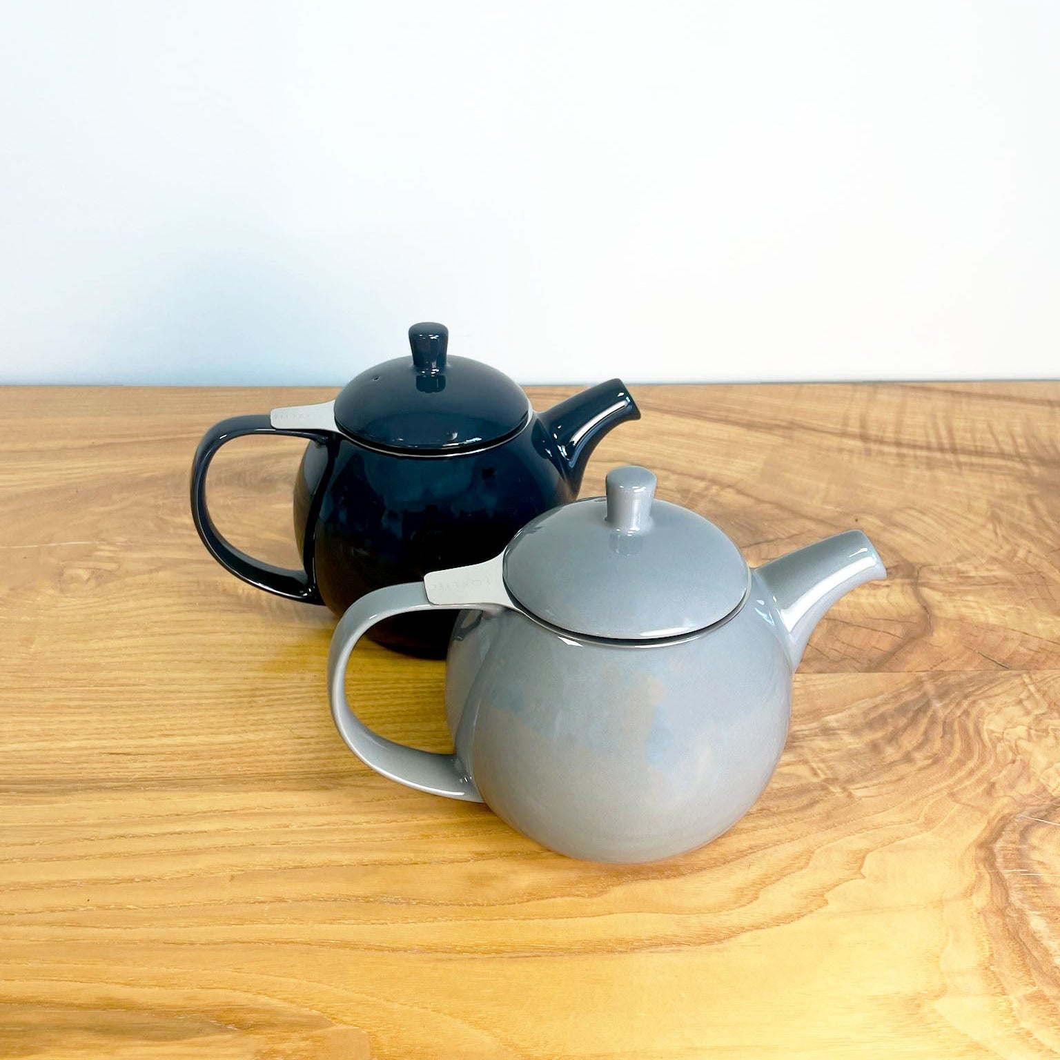Teapot with Infuser by FORLIFE
